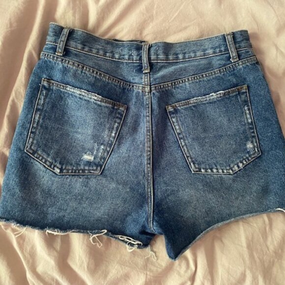 Lovers + Friends view Austin Super High Rise Cut Off Short - Picture 5 of 5